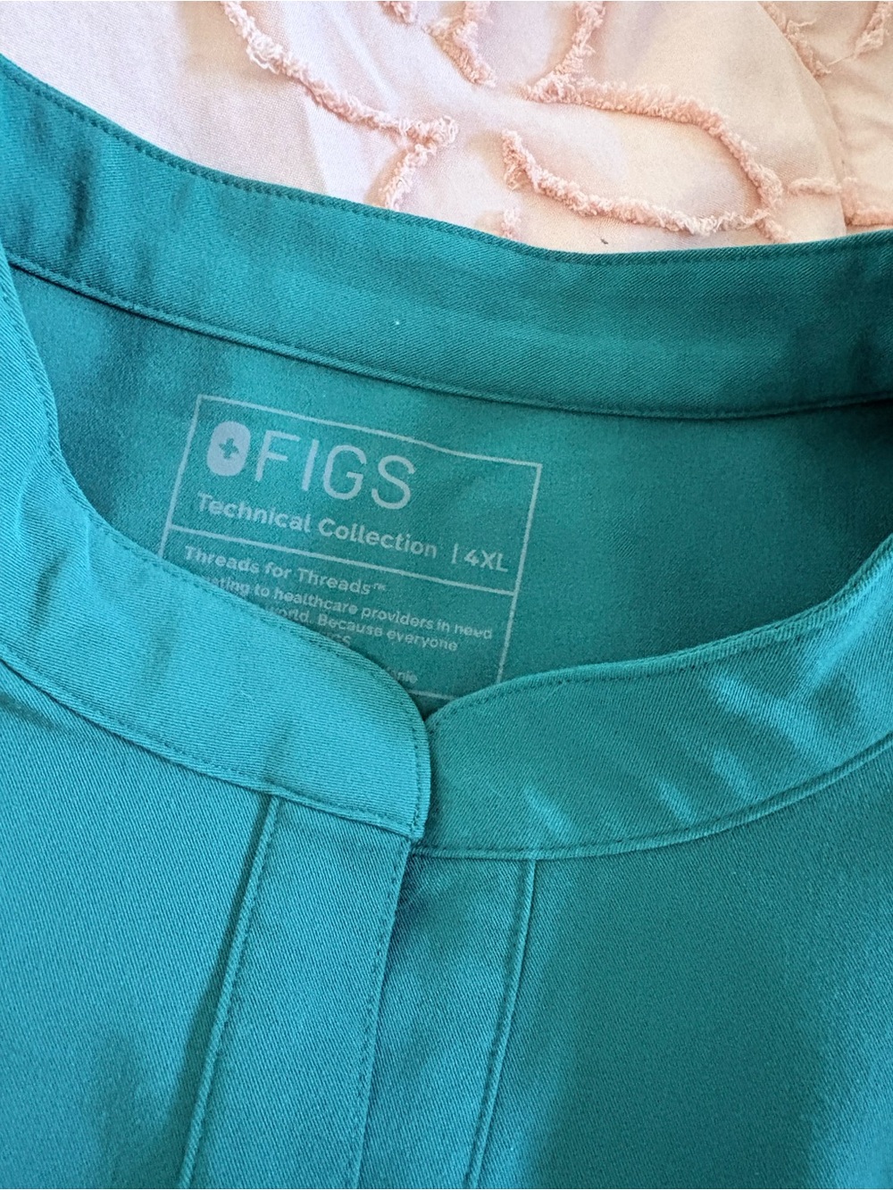 Figs scrub set - Picture 2 of 3